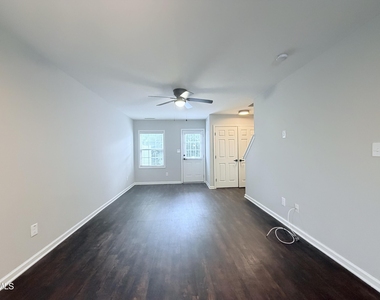 1903 Serenade Circle - Photo Thumbnail 1