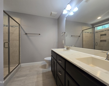 142 Cobalt Creek Way - Photo Thumbnail 10