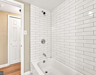208 Hartford Road - Photo Thumbnail 28