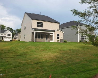 812 Matterhorn Drive - Photo Thumbnail 40