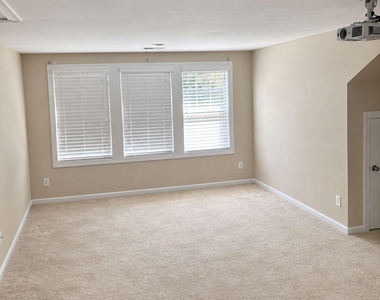4134 Vallonia Drive - Photo Thumbnail 27