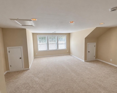 4134 Vallonia Drive - Photo Thumbnail 22