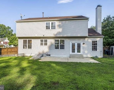 1401 Ora Lea Lane - Photo Thumbnail 32