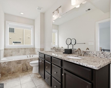 4757 Cherokee Street - Photo Thumbnail 21