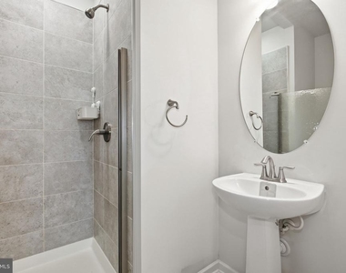 4757 Cherokee Street - Photo Thumbnail 43