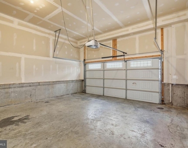 4757 Cherokee Street - Photo Thumbnail 44