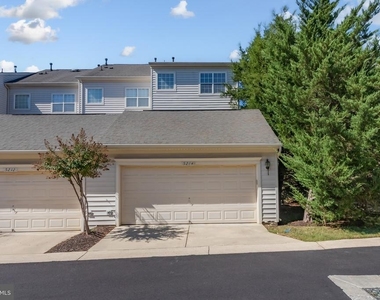 5214 Lynns Retreat Drive - Photo Thumbnail 40