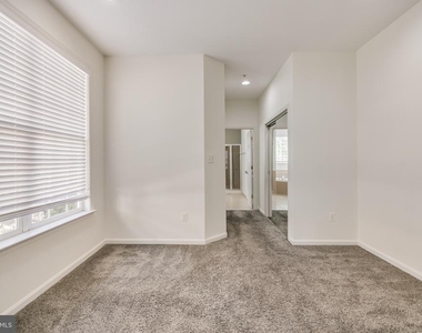5214 Lynns Retreat Drive - Photo Thumbnail 19