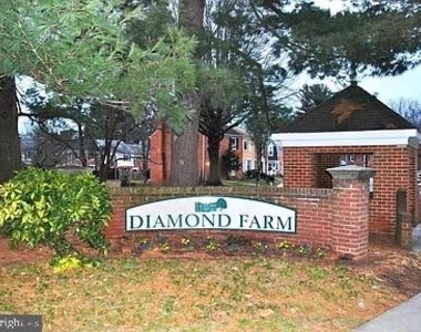 9 Midline Road - Photo Thumbnail 31