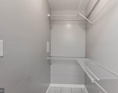 1327 Alderton Lane - Photo Thumbnail 29