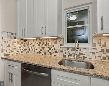 1327 Alderton Lane - Photo Thumbnail 10