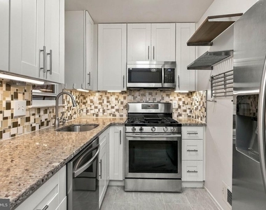 1327 Alderton Lane - Photo Thumbnail 9
