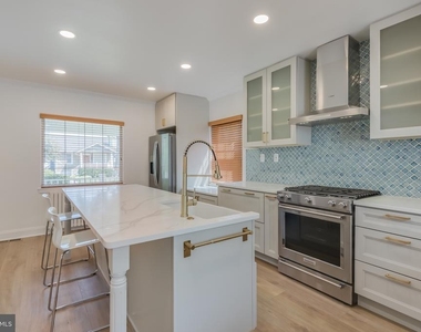 820 Philadelphia Avenue - Photo Thumbnail 3