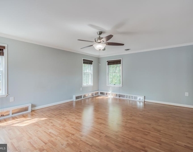 820 Philadelphia Avenue - Photo Thumbnail 15