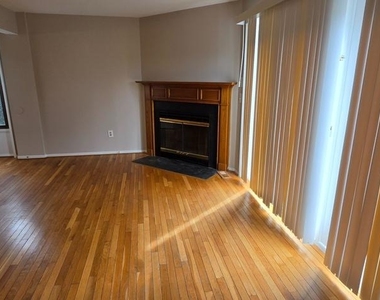 5870 Chipwood Court - Photo Thumbnail 4