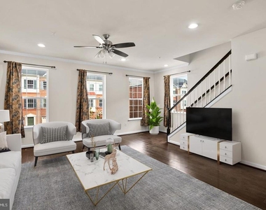 7977 Alchemy Way - Photo Thumbnail 2