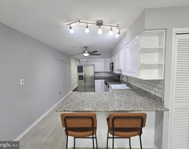 10298 Greek Boy Place - Photo Thumbnail 27