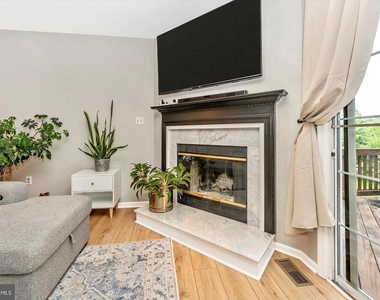7115 Oberlin Circle - Photo Thumbnail 12
