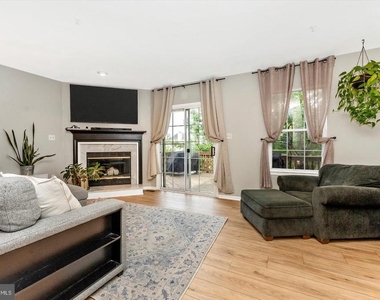 7115 Oberlin Circle - Photo Thumbnail 9