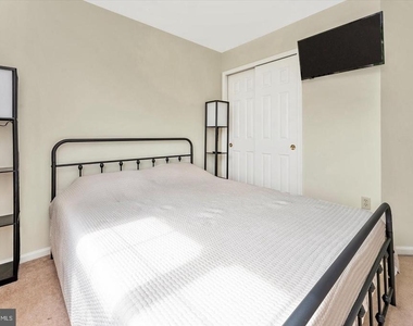 7115 Oberlin Circle - Photo Thumbnail 32
