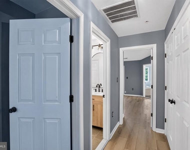 11500 Spyglass Place - Photo Thumbnail 3