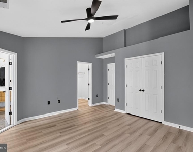 11500 Spyglass Place - Photo Thumbnail 11