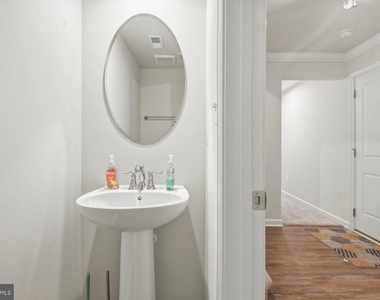 2941 Shaws Road - Photo Thumbnail 5