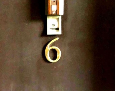 14 Stonehenge Circle - Photo Thumbnail 1