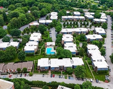 14 Stonehenge Circle - Photo Thumbnail 33