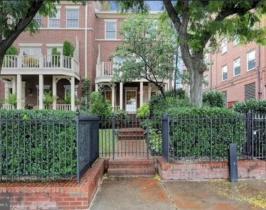 9301/2 Fell Street - Photo Thumbnail 2