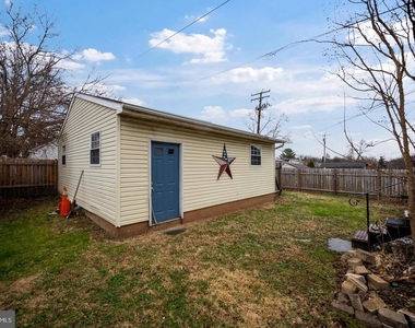 2826 Inglewood Avenue - Photo Thumbnail 1