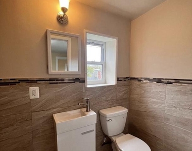 1715 Presstman Street - Photo Thumbnail 4