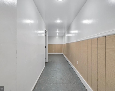 3027 Walbrook Avenue - Photo Thumbnail 19