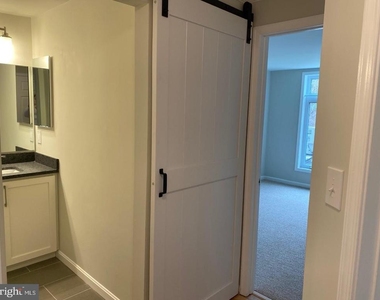 1129 Lake Heron Drive - Photo Thumbnail 8