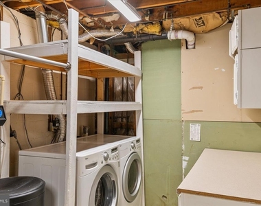 2891 Spring Lakes Drive - Photo Thumbnail 40