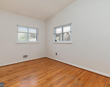2891 Spring Lakes Drive - Photo Thumbnail 30