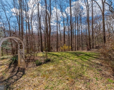 2891 Spring Lakes Drive - Photo Thumbnail 49