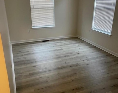 8023 Brookstone Court - Photo Thumbnail 16