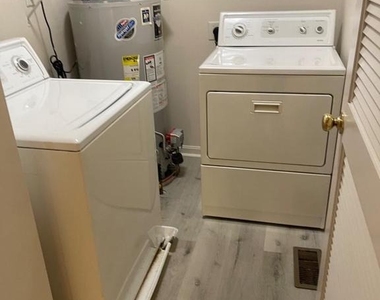 8023 Brookstone Court - Photo Thumbnail 17