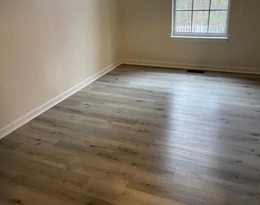 8023 Brookstone Court - Photo Thumbnail 9