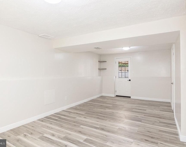 1415 Macedonia Drive - Photo Thumbnail 19
