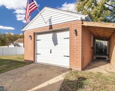 526 Newfield Road - Photo Thumbnail 24