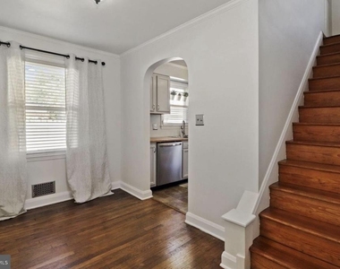 526 Newfield Road - Photo Thumbnail 5