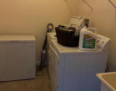 605 Sunflower Circle - Photo Thumbnail 18