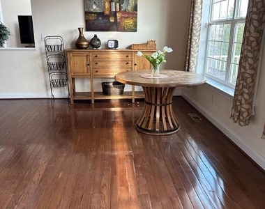 605 Sunflower Circle - Photo Thumbnail 10