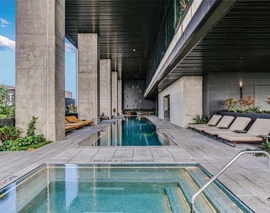 610 Davis St - Photo Thumbnail 25