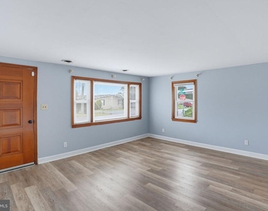 388 Shorty Lane - Photo Thumbnail 4