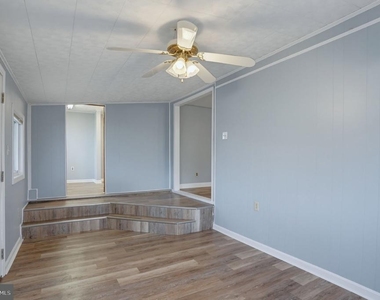 388 Shorty Lane - Photo Thumbnail 20