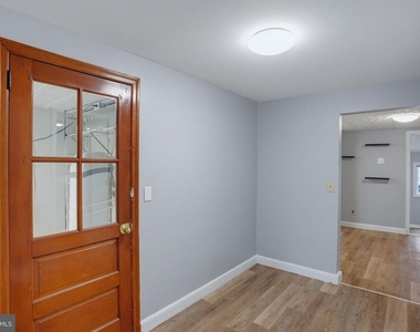 388 Shorty Lane - Photo Thumbnail 8