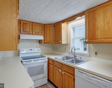 388 Shorty Lane - Photo Thumbnail 16